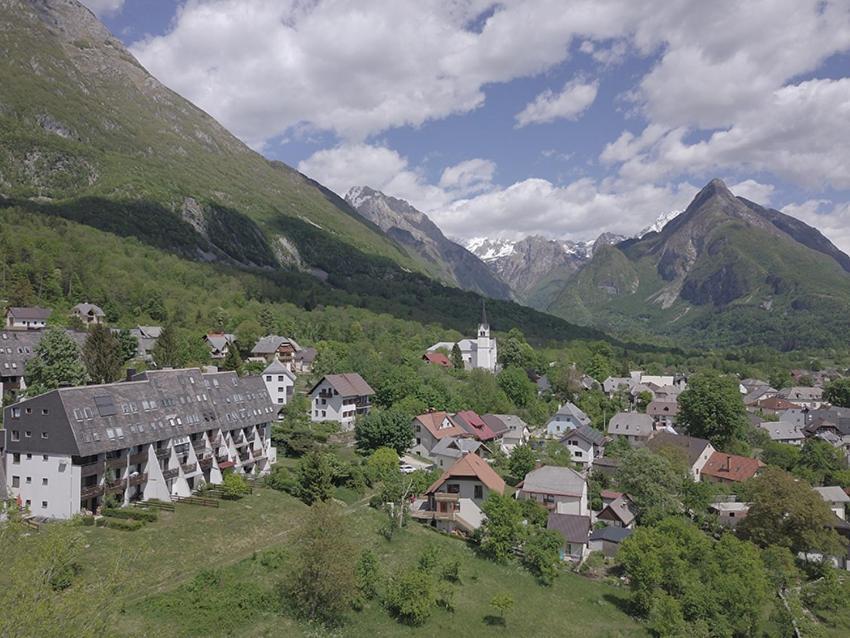 Apartment Soca Valley Bovec Εξωτερικό φωτογραφία